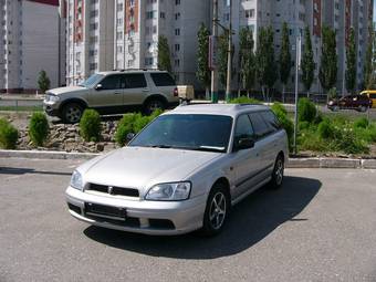 2001 Subaru Legacy Wagon Pictures