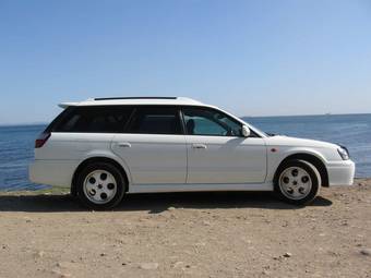 2001 Subaru Legacy Wagon Photos