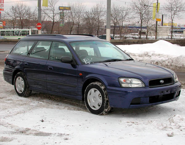 2002 Subaru Legacy Wagon Pictures