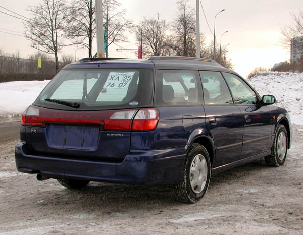 2002 Subaru Legacy Wagon Photos