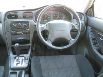 2002 Subaru Legacy Wagon Photos