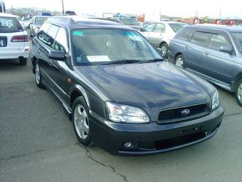 2002 Subaru Legacy Wagon Pictures