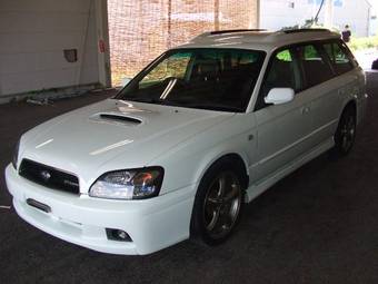 2002 Subaru Legacy Wagon Photos