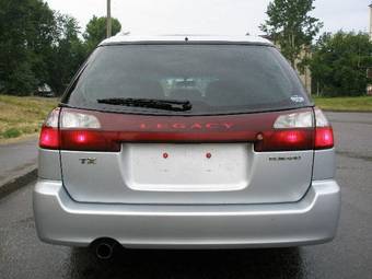 2002 Subaru Legacy Wagon Photos