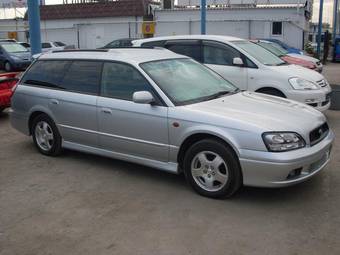 2002 Subaru Legacy Wagon Pictures