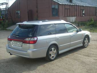 2002 Subaru Legacy Wagon Photos