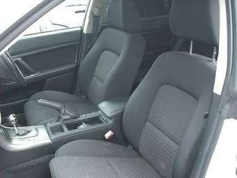 2003 Subaru Legacy Wagon Photos