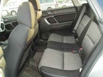 2003 Subaru Legacy Wagon Pictures
