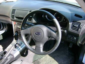 2003 Subaru Legacy Wagon Pictures