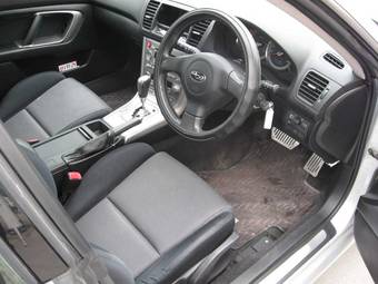 2003 Subaru Legacy Wagon Pictures