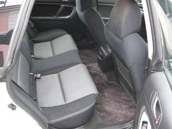2003 Subaru Legacy Wagon Photos