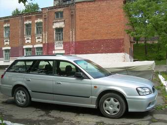 2003 Subaru Legacy Wagon Pictures