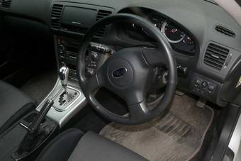 2003 Subaru Legacy Wagon Pictures