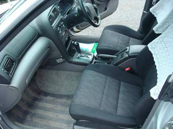 2003 Subaru Legacy Wagon Images