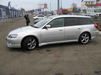 2003 Subaru Legacy Wagon Photos