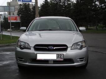 2003 Subaru Legacy Wagon Pictures