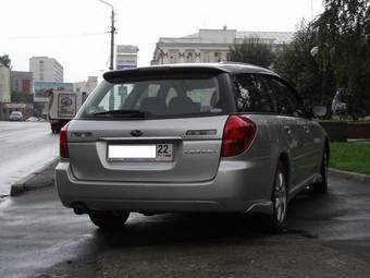 2003 Subaru Legacy Wagon Photos