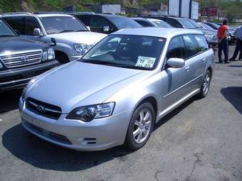 2004 Subaru Legacy Wagon Photos