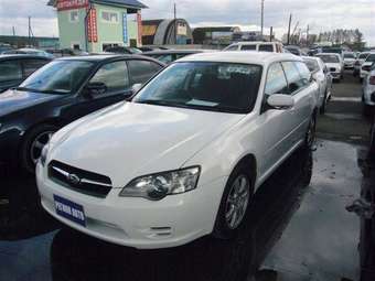 2004 Subaru Legacy Wagon Pictures