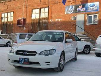 2004 Subaru Legacy Wagon Photos