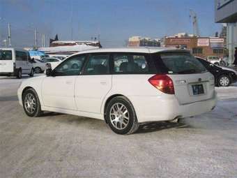 2004 Subaru Legacy Wagon Pictures