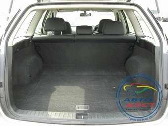 2004 Subaru Legacy Wagon Pictures