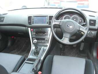 2004 Subaru Legacy Wagon Pictures