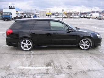 2004 Subaru Legacy Wagon Photos