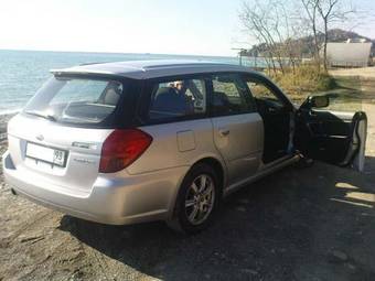 2004 Subaru Legacy Wagon Pictures