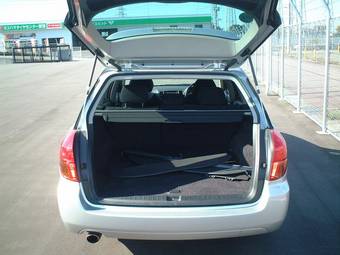 2004 Subaru Legacy Wagon Pics