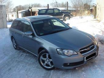 2004 Subaru Legacy Wagon Pictures