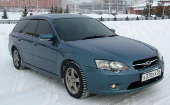 2004 Subaru Legacy Wagon Pictures