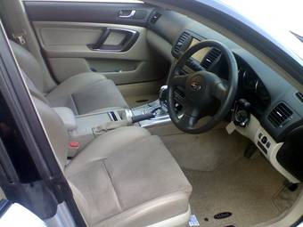 2004 Subaru Legacy Wagon Photos