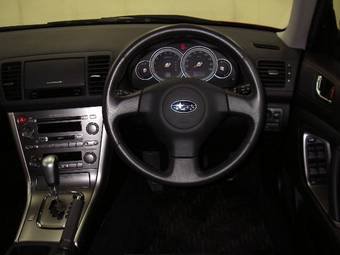2004 Subaru Legacy Wagon Photos