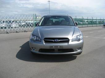 2004 Subaru Legacy Wagon Photos