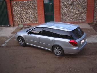 2004 Subaru Legacy Wagon Photos