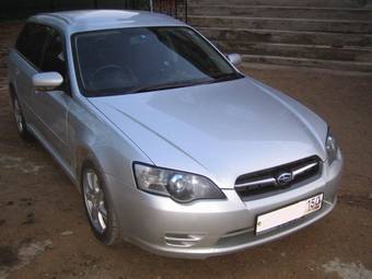 2004 Subaru Legacy Wagon Pictures