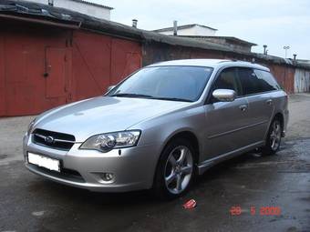 2004 Subaru Legacy Wagon Pictures