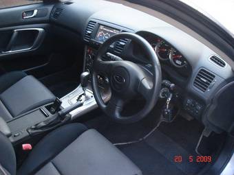 2004 Subaru Legacy Wagon Photos