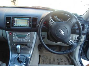 2004 Subaru Legacy Wagon Pictures