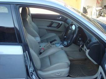 2004 Subaru Legacy Wagon Photos