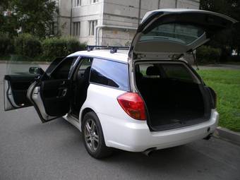 2004 Subaru Legacy Wagon Photos