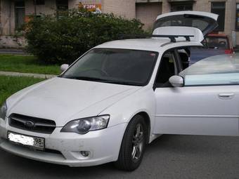 2004 Subaru Legacy Wagon Pictures