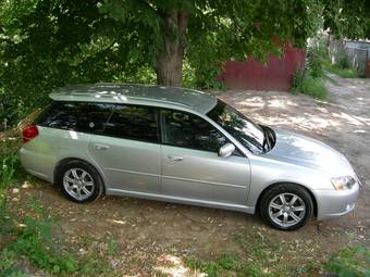 2004 Subaru Legacy Wagon Photos