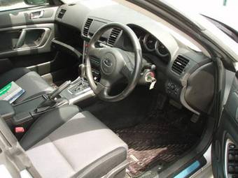 2004 Subaru Legacy Wagon Photos