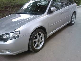 2004 Subaru Legacy Wagon Photos