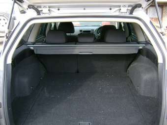 2005 Subaru Legacy Wagon Photos