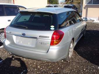 2005 Subaru Legacy Wagon Images