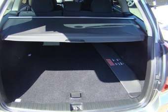 2005 Subaru Legacy Wagon Pictures