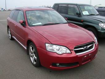 2005 Subaru Legacy Wagon Pictures